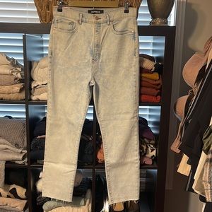 Express size 12. Slim ankle super high rise jeans. Never worn.